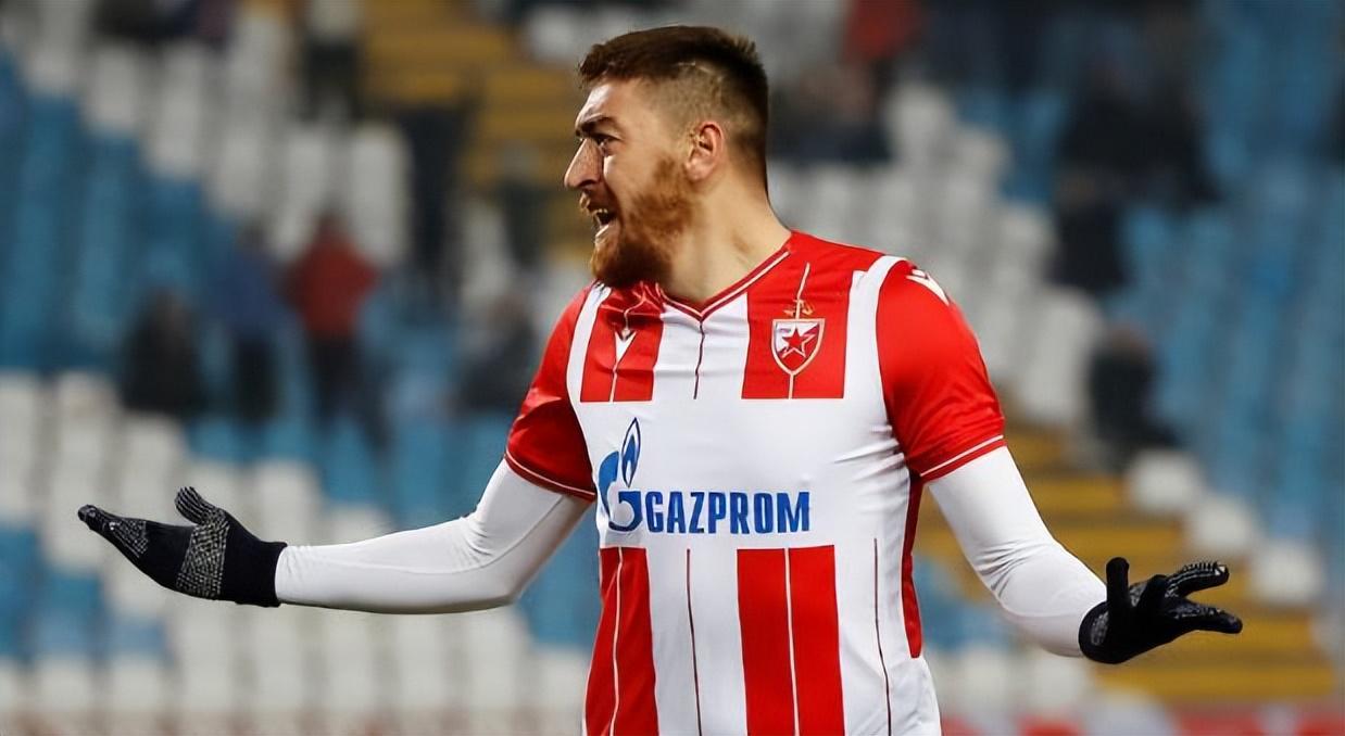 世界杯官方直播app手机版下载安装-鲁能与国安的比赛没开踢！前腰位置最强底牌就将亮相，值得期待